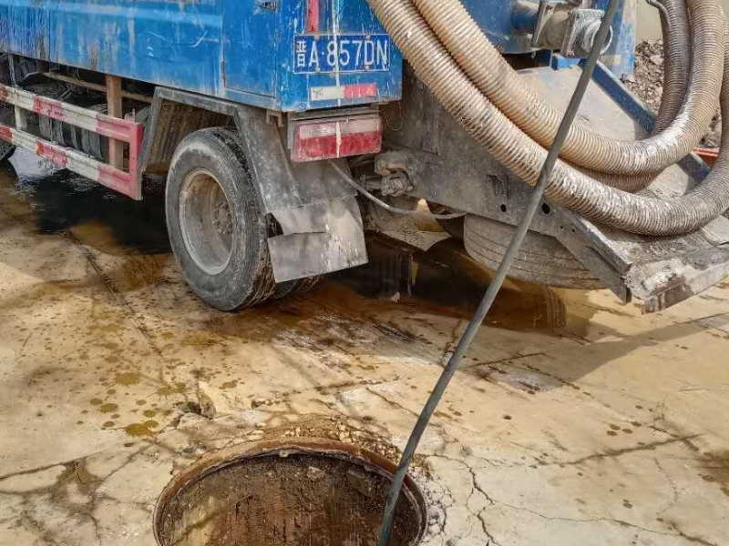 汉阳磨山新村小区管道疏通，马桶菜池水管漏水维修
